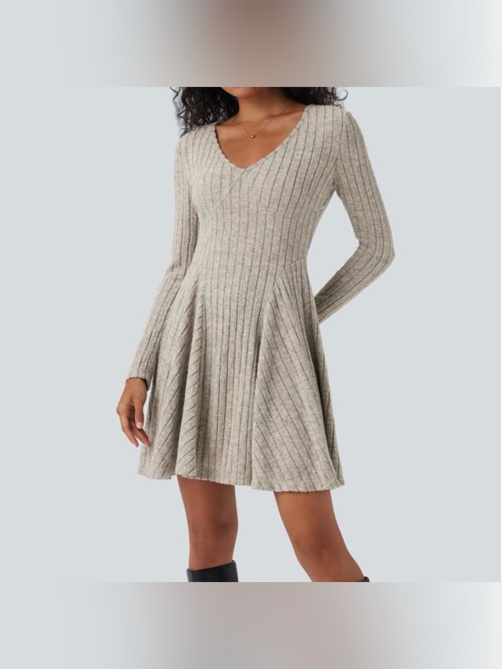 HALARA Ribbed V-Neck Long Sleeve Skater Dress in Light Gray